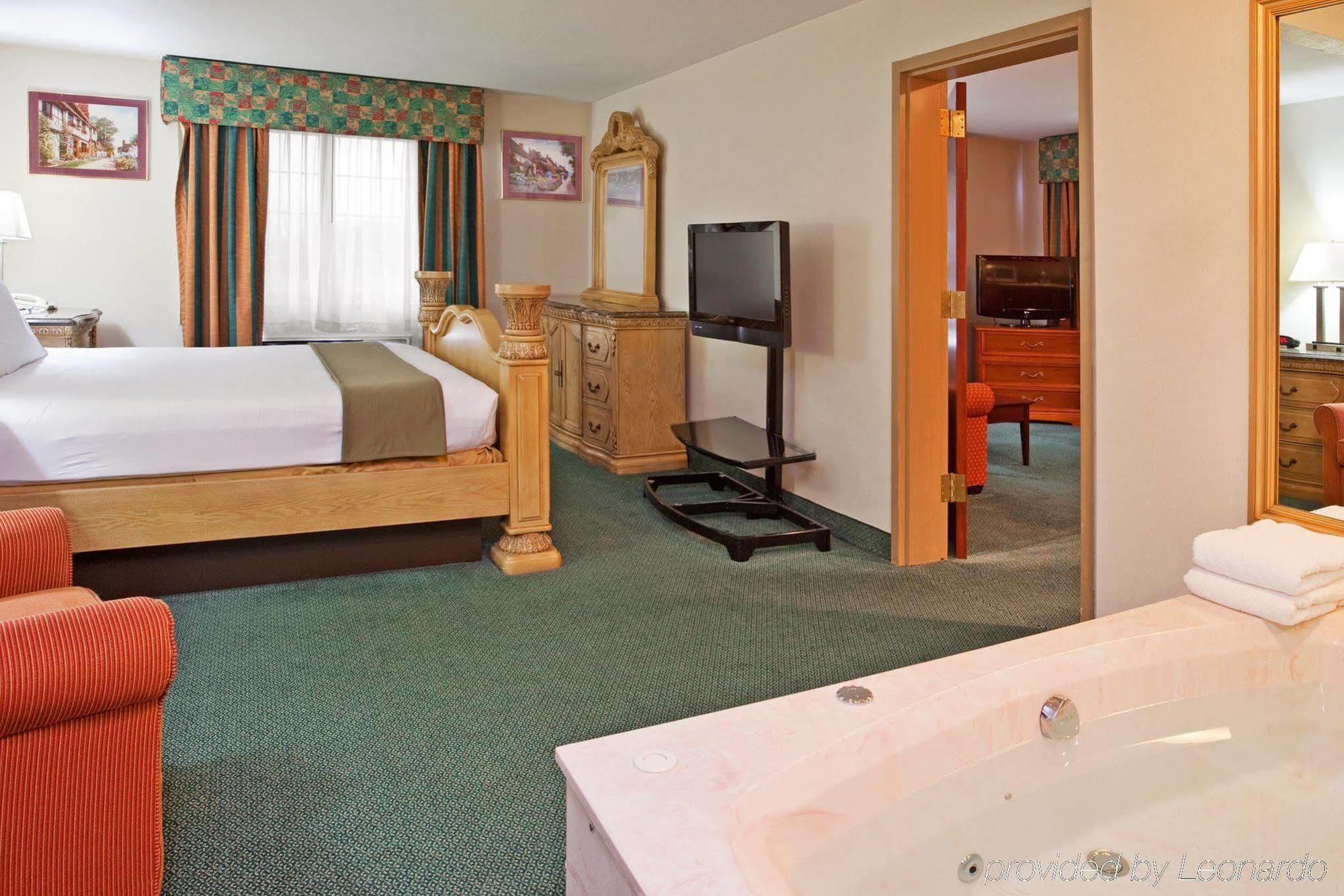 Holiday Inn Express Birch Run-Frankenmuth Area By Ihg חדר תמונה