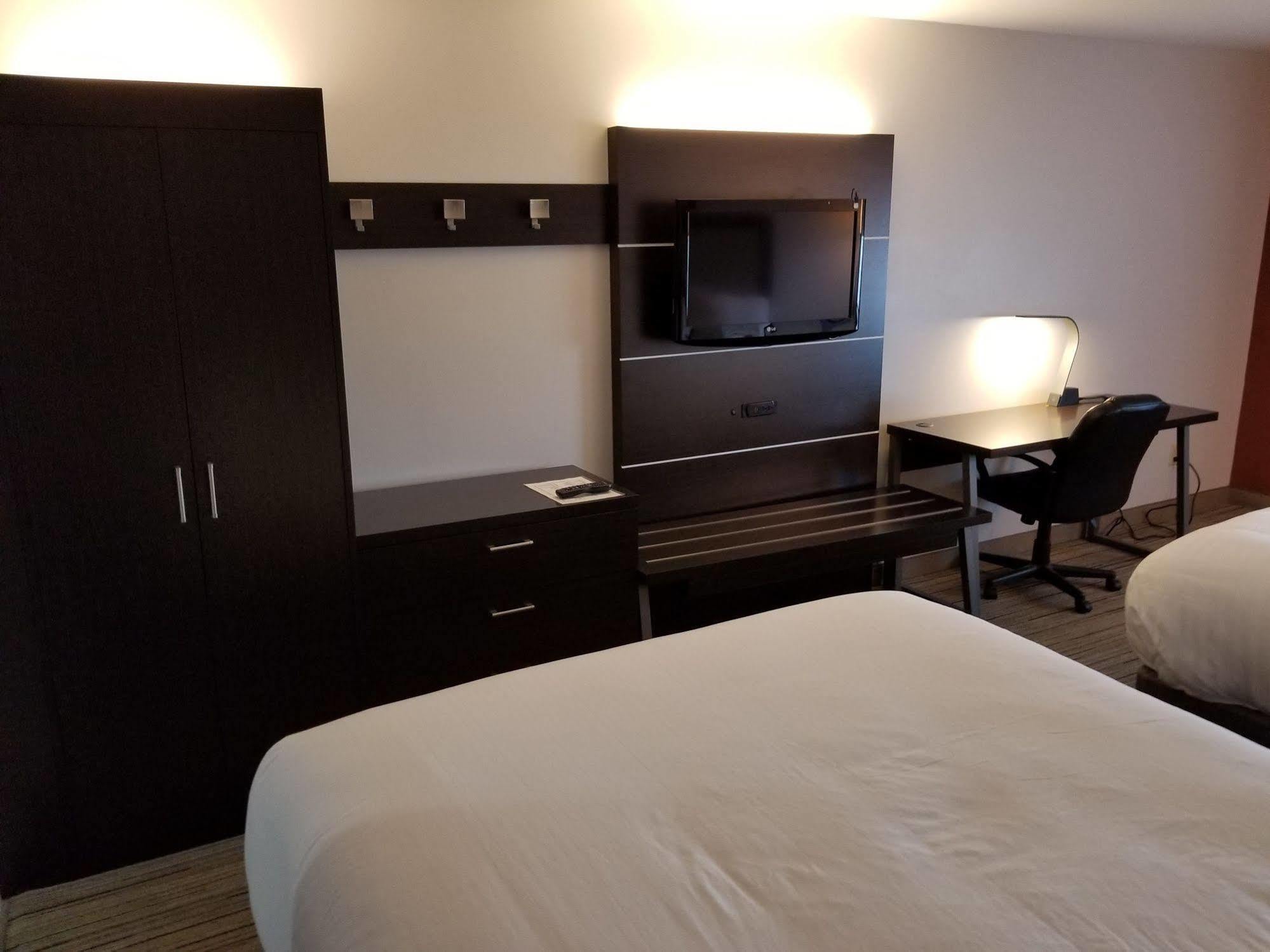 Holiday Inn Express Birch Run-Frankenmuth Area By Ihg מראה חיצוני תמונה